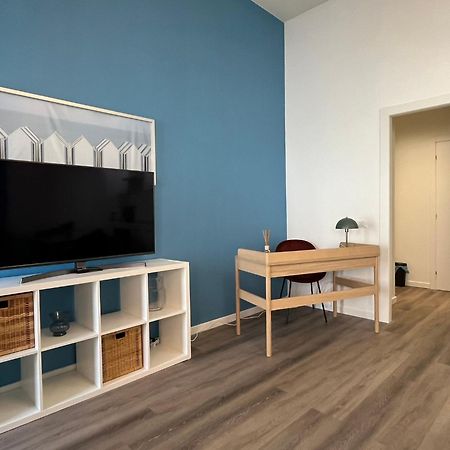Апартаменты Elegante Bilocale Con Posto Auto Privato Брешия Экстерьер фото